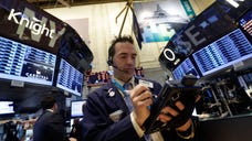  Americans are more confident in the U.S. economy than at any point in the past five years, thanks to surging home values, a brighter job market and record-setting stock prices.